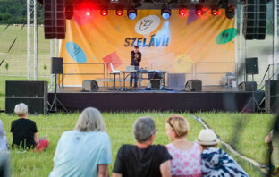 Elkezdődött a pilisborosjenői Szeláví! Fesztivál