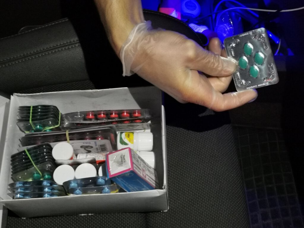 Vác és környékén terítette a kábítószert a hatvan éves férfi