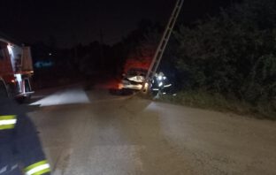 Villanyoszlopnak ütközött Szentendrén