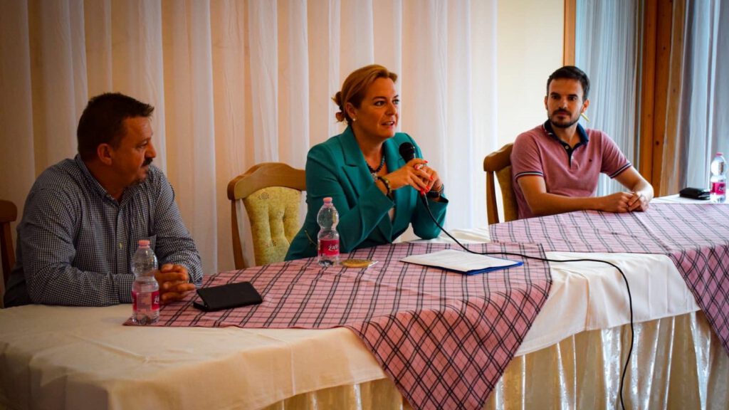 Vitályos Eszter: Legyünk együtt, maradjunk együtt és bízzunk egymásban!