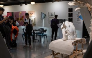 Négy kiállítás egy standon – MANK az Art Marketen