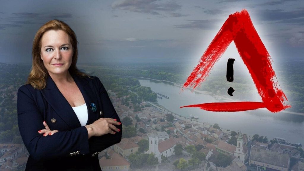 Csőtörések: visszaadták a 11-es számú főutat a forgalomnak