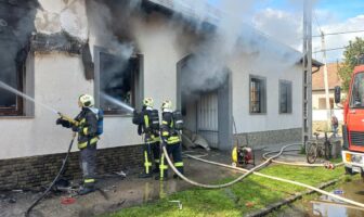 Dunabogdányi háztűzhöz riasztották a tűzoltókat