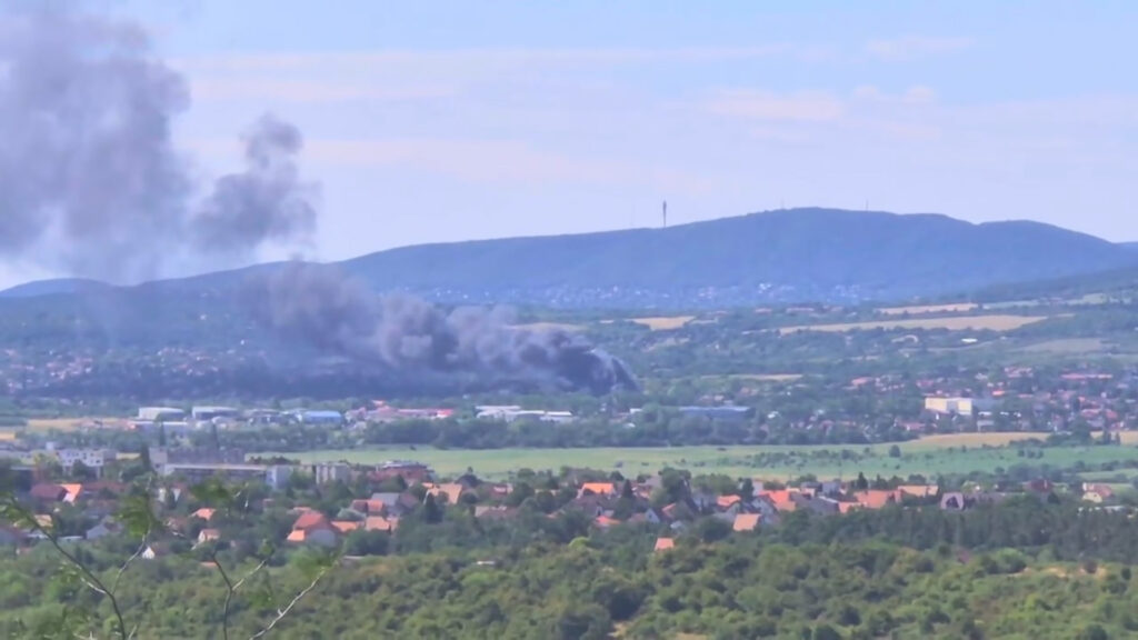 Ég egy raktár Pomázon