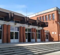 Digitális archívum létrehozásával ünnepelne a Móricz Zsigmond Gimnázium