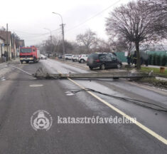 Vasárnap és hétfőn is riasztották térségünk tűzoltóit
