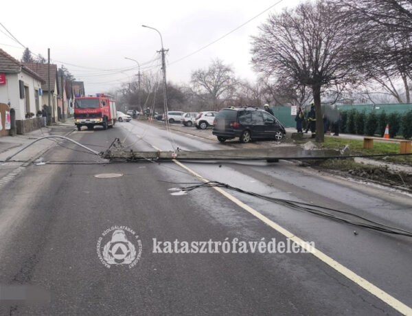 Vasárnap és hétfőn is riasztották térségünk tűzoltóit