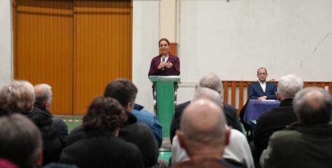 Vitályos Eszter: együtt a legvastagabb falon is átmegyünk!