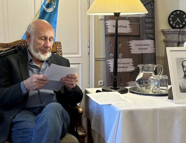 Wass Albert szépirodalmi ünnepet tartottak Pomázon