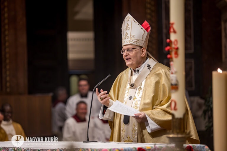 Betegágyából küldött húsvéti üzenetet Erdő Péter